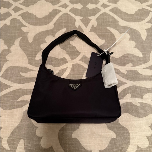 Nylon Prada Re-Edition 2000 mini-bag - Picture 2 of 14